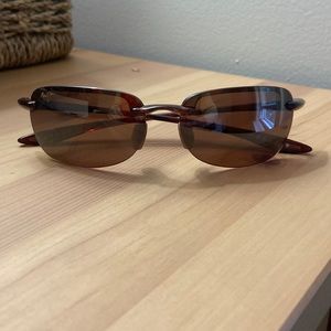 Maui Jim Sport, Sandy Beach sunglasses, never worn!